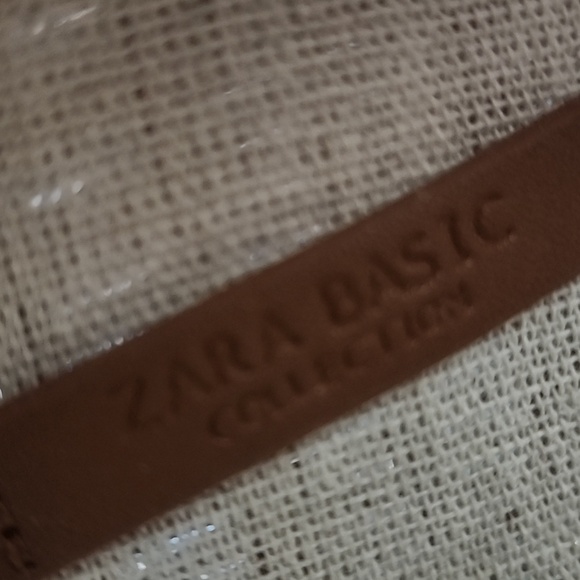 Natural Woven Crossbody Bag. Round Shape. - Picture 4 of 5